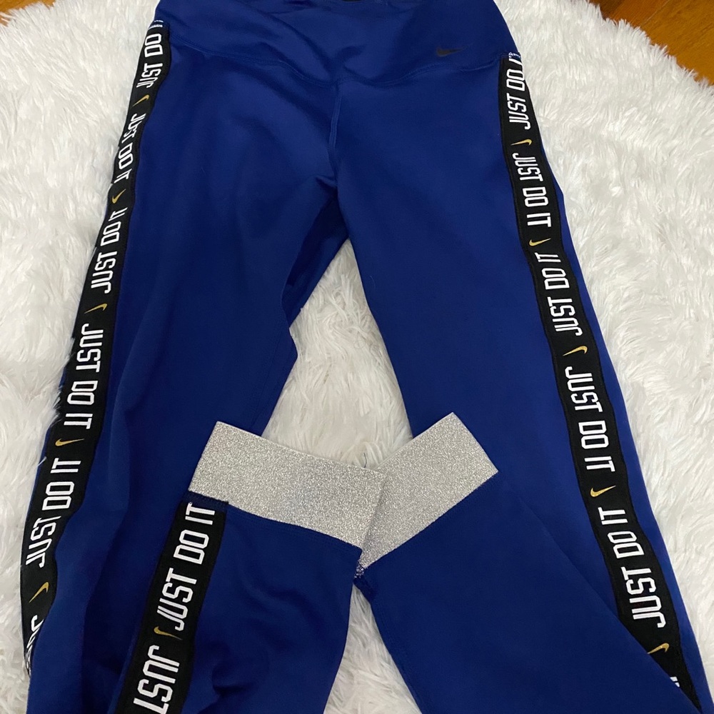 Nike leggings